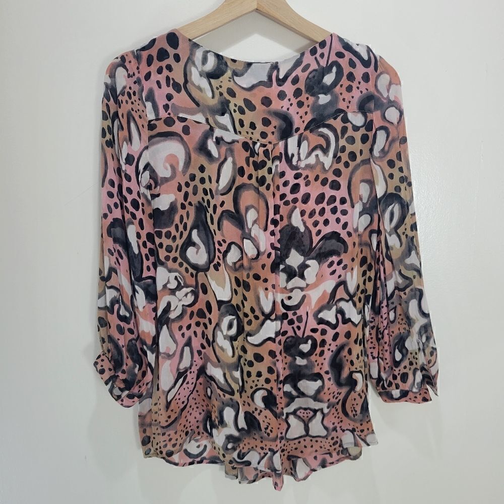 French Connection Sheer Abstract Pattern Blouse with 3/4 Sleeves - Picture 4 of 11
